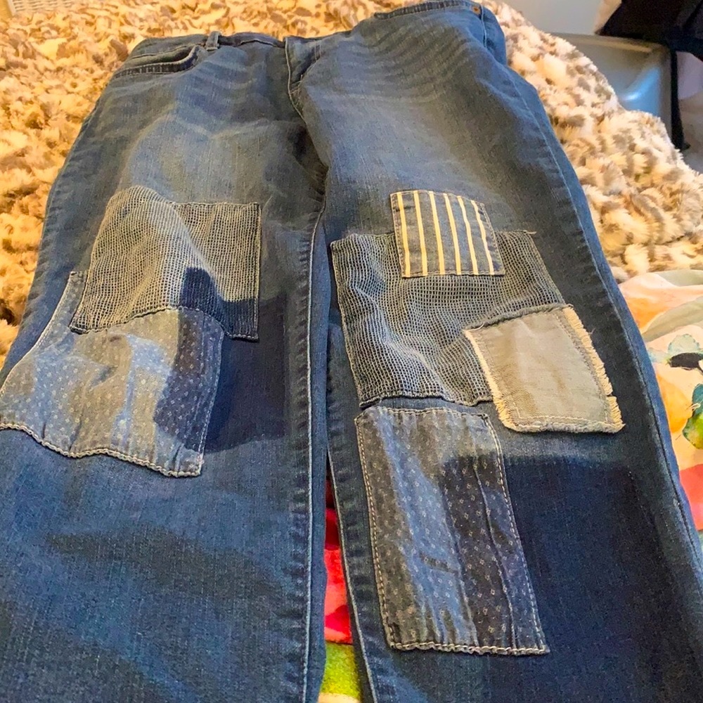 NEW Logo By Lori Goldstein Blue Denim patch Jeans size 2P never worn